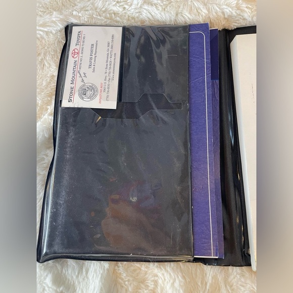 Toyota car manual 2003 Toyota Camry - Picture 4 of 5